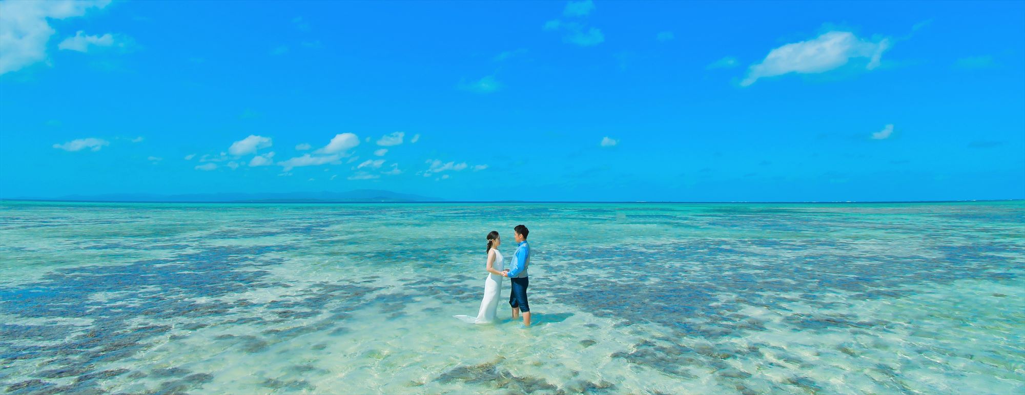 竹富島・沖縄　フォトウェディング・挙式前撮影・結婚写真　コンドイビーチ