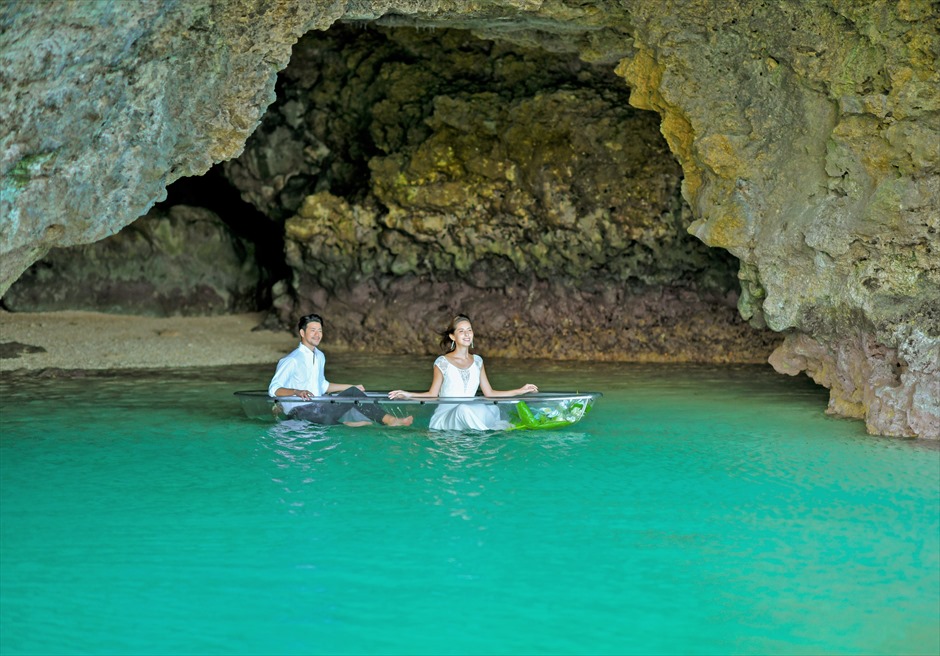 コーラル・テラス石垣島 フォトウェディング・挙式前撮影・結婚写真 青の洞窟