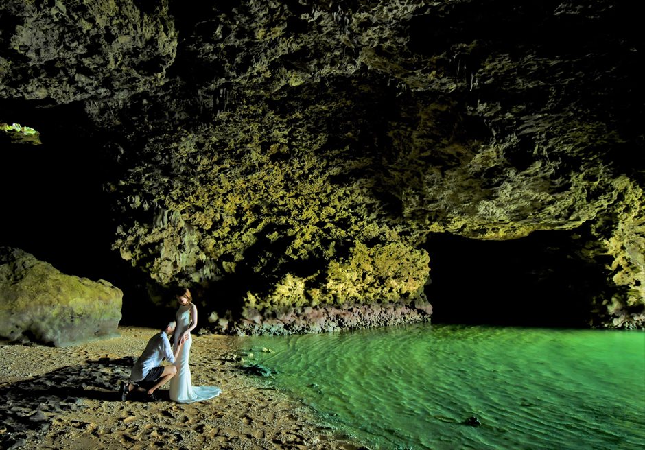 コーラル・テラス石垣島/
青の洞窟フォトウェディング　ビーチ