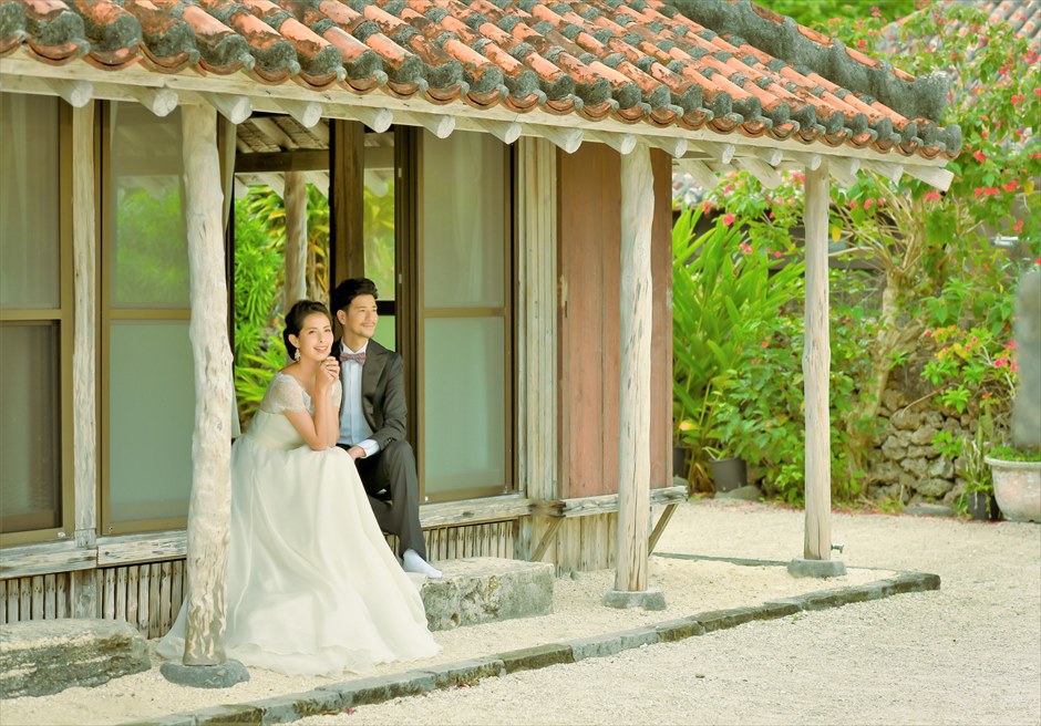 沖縄・竹富島フォトウェディング・挙式前撮影・結婚写真　琉球古民家・タカミネ
