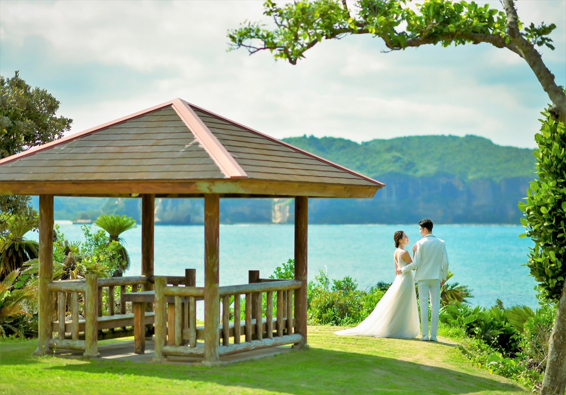 ヴィラうなりざき西表島・沖縄　フォトウェディング・挙式前撮影・結婚写真