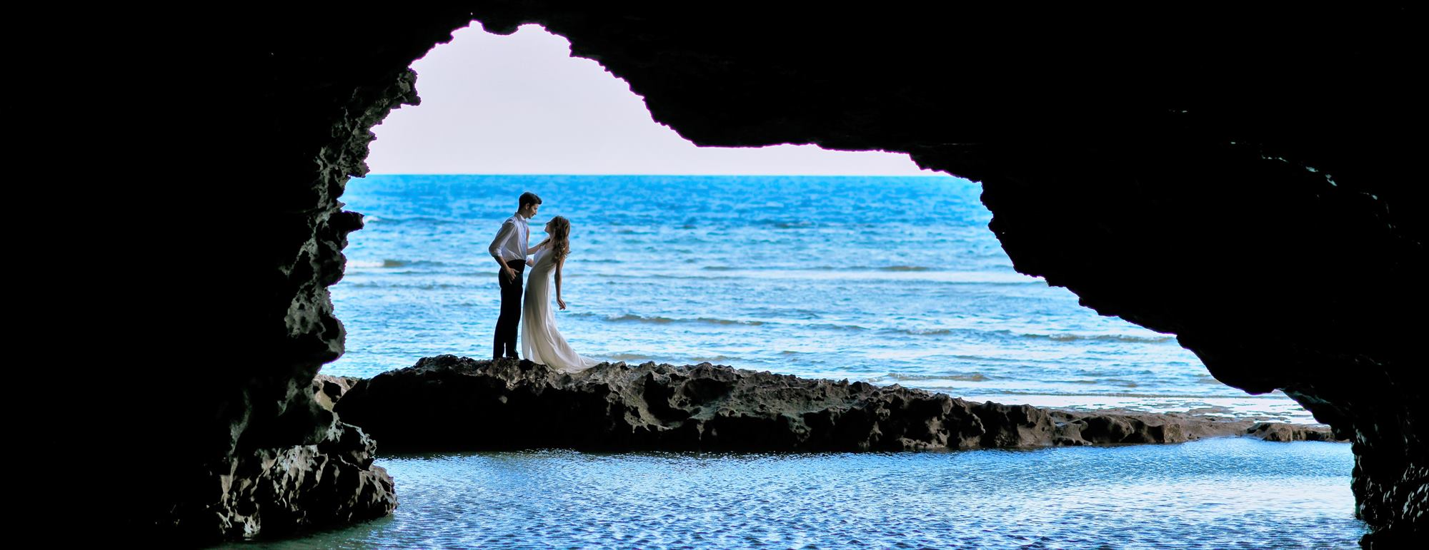 コーラル・テラス石垣島・沖縄　青の洞窟フォトウェディング・挙式前撮影・結婚写真