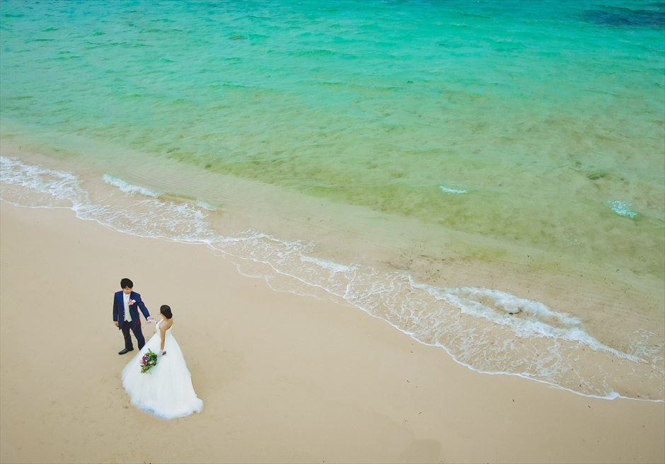 沖縄・小浜島フォトウェディング・挙式前撮影・結婚写真　コーラル・ビーチ