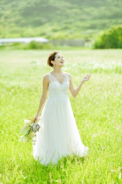 ナータ・ビーチ・ヴィラ⑬ 草原 石垣島フォトウェディング ナータ・ビーチ・ヴィラ⑬ 草原