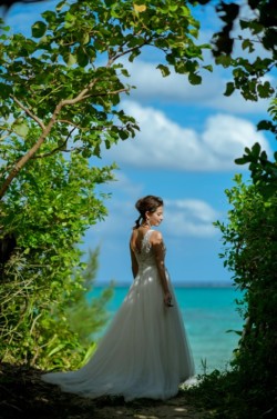 ナータ・ビーチ・ヴィラ⑯ ビーチへ 石垣島フォトウェディング ナータ・ビーチ・ヴィラ⑯ ビーチへ