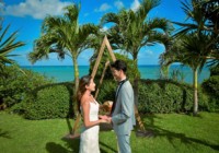 ヴィラ・ガーデン・アーチ装飾① サンセットコーブ石垣フォトウェディング ヴィラ・ガーデン・アーチ装飾①